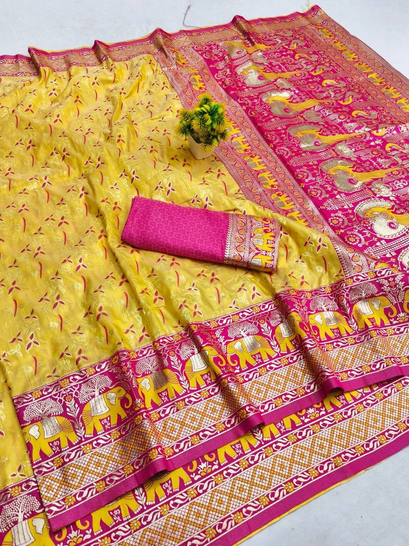 Gold zari woven banarasi silk blend saree with blouse piece