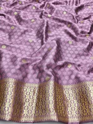 Purple zari woven silk blend saree with blouse piece 4