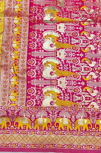 Gold zari woven silk blend saree with blouse piece