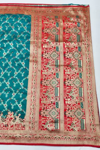 Rama zari woven silk blend saree with blouse piece