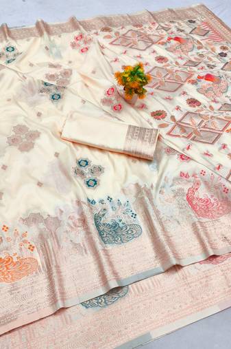 Cream zari woven paithani silk blend saree with blouse piece