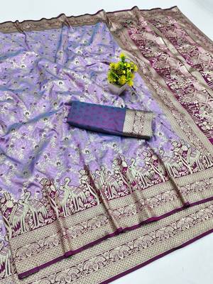 Light purple zari woven silk blend saree with blouse piece 1