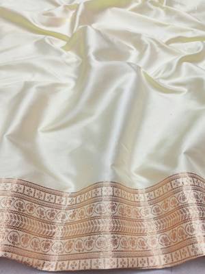 Cream zari woven paithani silk blend saree with blouse piece 4