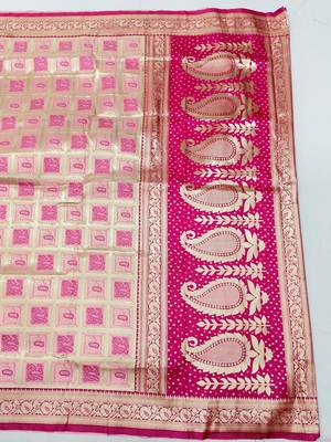 Pink zari woven silk blend saree with blouse piece 2