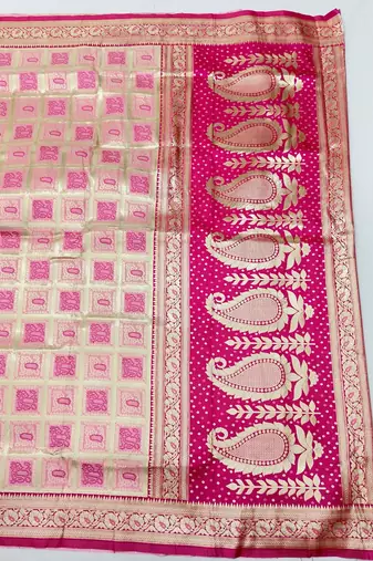 Pink zari woven silk blend saree with blouse piece