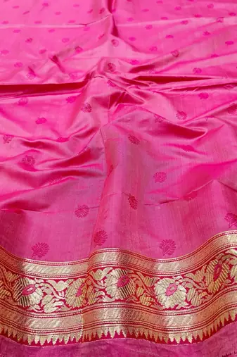 Pink zari woven silk blend saree with blouse piece