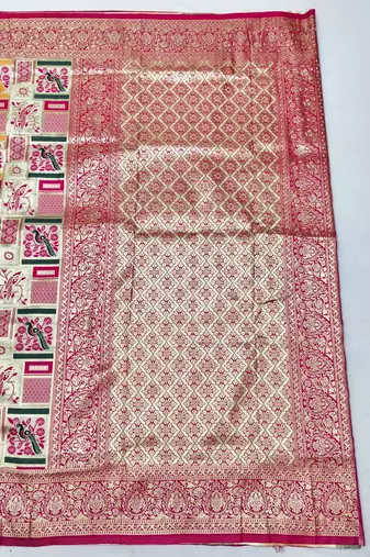 Cream zari woven patola silk blend saree with blouse piece