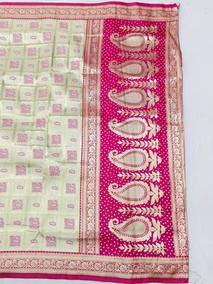 Cream zari woven silk blend saree with blouse piece 2