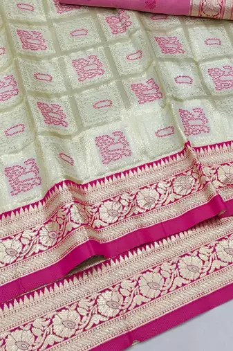 Cream zari woven silk blend saree with blouse piece