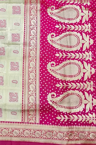 Cream zari woven silk blend saree with blouse piece