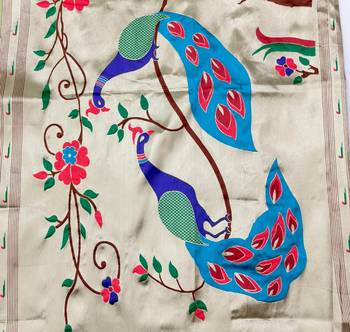 Light green zari woven paithani organza silk blend saree with blouse piece 5