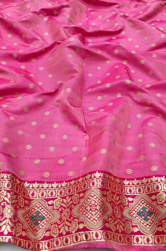 Light green zari woven silk blend saree with blouse piece