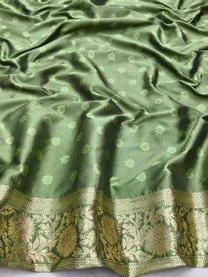 Pista zari woven silk blend saree with blouse piece 4