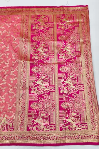 Peach zari woven silk blend saree with blouse piece