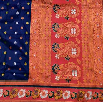 Dark blue zari woven silk blend saree with blouse piece 5