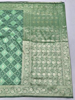 Sea green zari woven silk blend saree with blouse piece 2