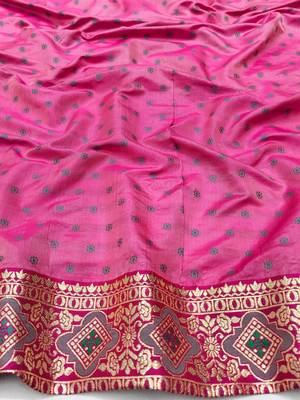 Blue zari woven silk blend saree with blouse piece 4