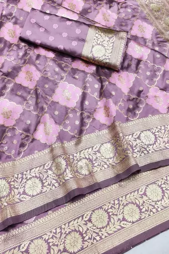 Purple zari woven silk blend saree with blouse piece
