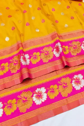 Gold zari woven silk blend saree with blouse piece