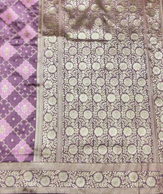 Purple zari woven silk blend saree with blouse piece 5