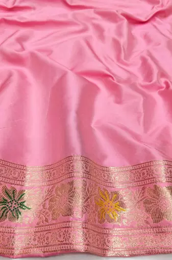 Pink zari woven silk blend saree with blouse piece