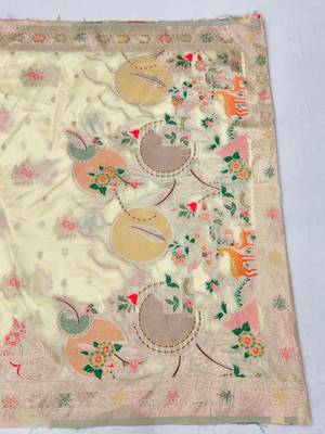 Cream zari woven silk blend saree with blouse piece 2