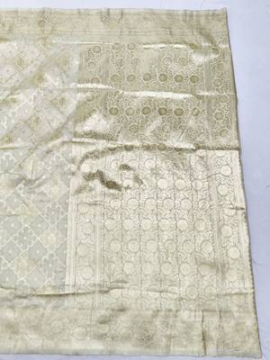 Cream zari woven silk blend saree with blouse piece 2