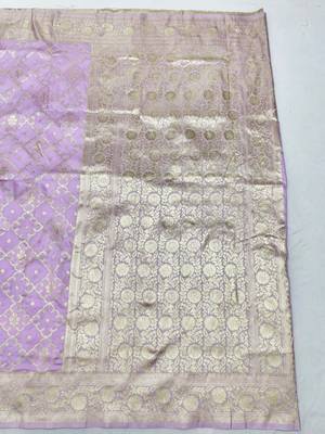 Lavender zari woven silk blend saree with blouse piece 2