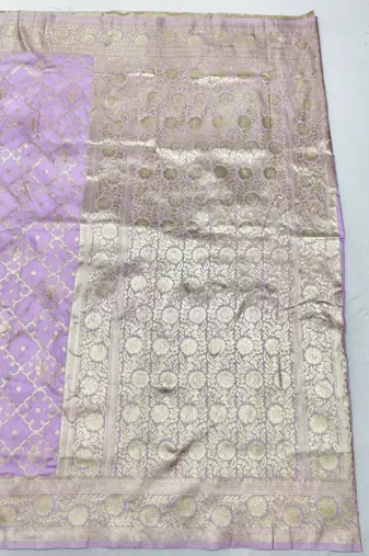 Lavender zari woven silk blend saree with blouse piece