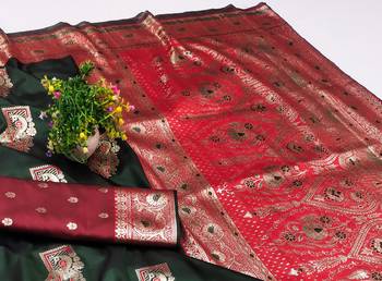Green zari woven silk blend saree with blouse piece 3