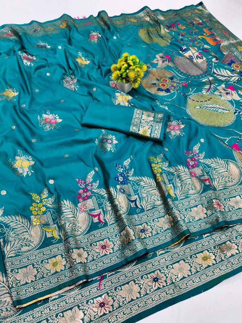 Blue zari woven banarasi silk blend saree with blouse piece