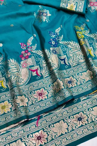 Blue zari woven silk blend saree with blouse piece