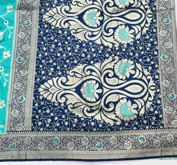 Light blue zari woven silk blend saree with blouse piece 5