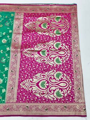 Green zari woven silk blend saree with blouse piece 2