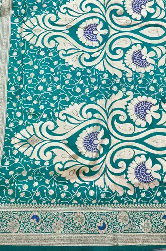 Purple zari woven silk blend saree with blouse piece