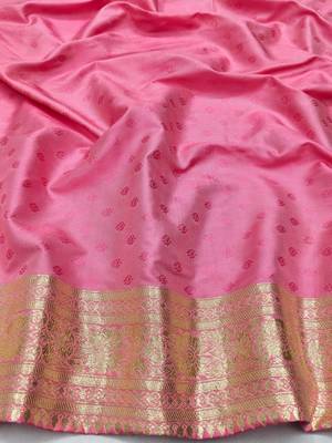 Pink zari woven silk blend saree with blouse piece 4