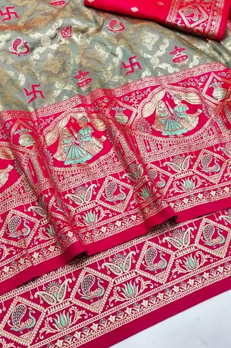 Grey zari woven silk blend saree with blouse piece