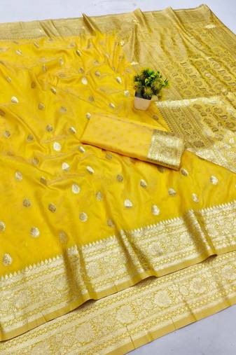 Gold zari woven banarasi silk blend saree with blouse piece