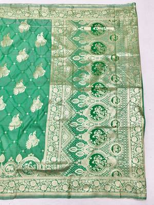 Green zari woven silk blend saree with blouse piece 2