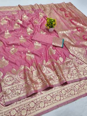 Pink zari woven silk blend saree with blouse piece 1