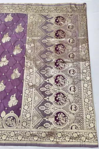 Purple zari woven silk blend saree with blouse piece