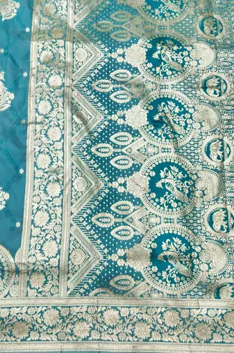 Blue zari woven silk blend saree with blouse piece