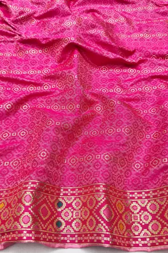 Pink zari woven patola silk blend saree with blouse piece