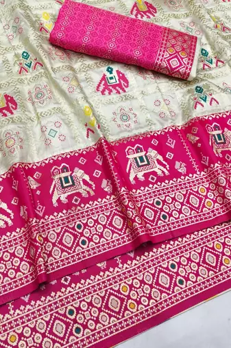 Cream zari woven patola silk blend saree with blouse piece