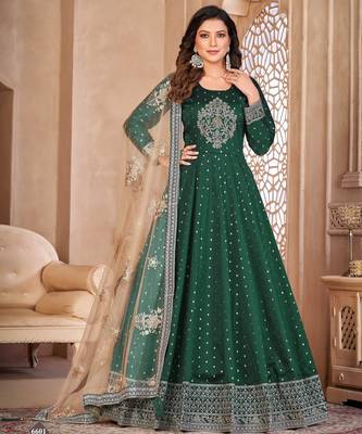 Green Taffeta Silk Butti Anarkali Suit 2