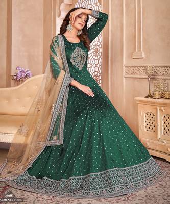 Green Taffeta Silk Butti Anarkali Suit 3