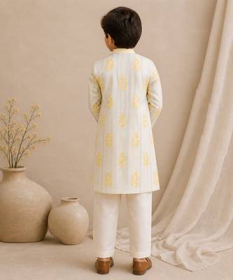 Off white yellow printed chanderi kurta set 2