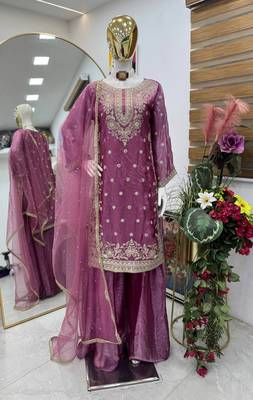 Pink fandy silk embroidered palazzo suit set 2
