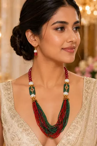 Traditional Red Green Beaded Necklace Set