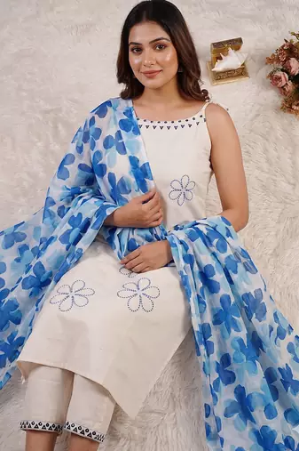 Women  s off-white straight cotton kurta pant set with floral organza dupatta set